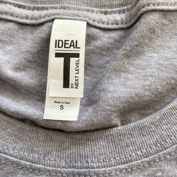 WOMEN’S Atlanta Braves World Series Tshirt - Small - Picture 5 of 6